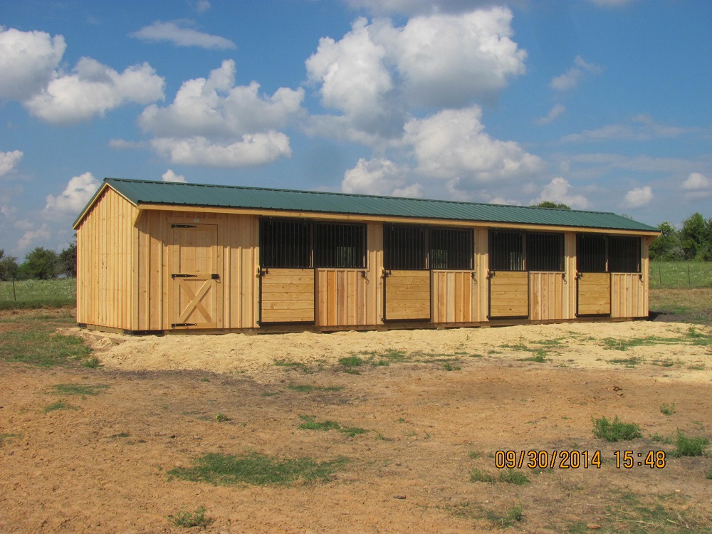 10' Portable Horse Barns &amp; Shedrow Barns | Deer Creek 