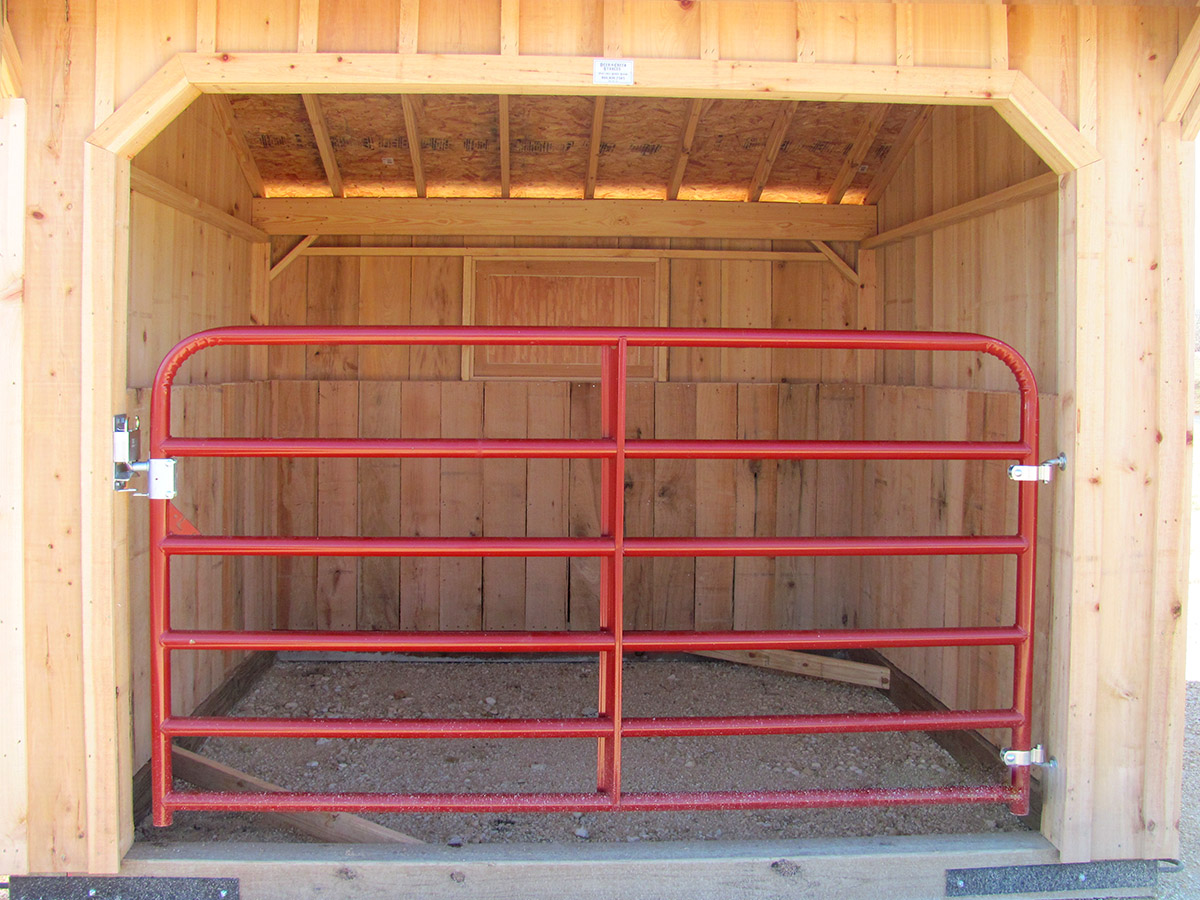 Custom Horse Barn Builders & Portable Horse Barns For Sale Deer Creek