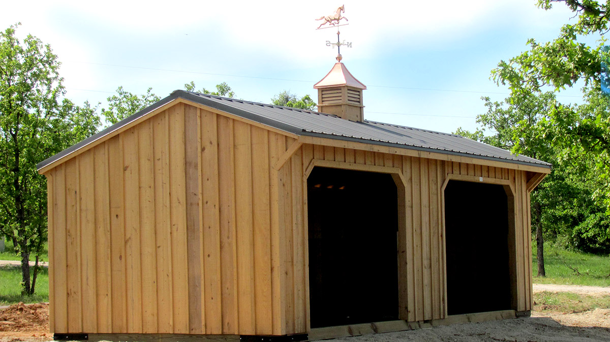 Custom Horse Barn Builders & Portable Horse Barns For Sale Deer Creek