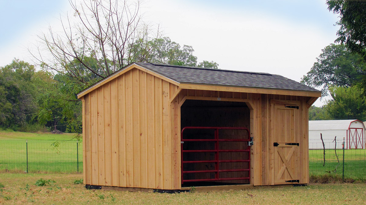 Portable Horse Shelters - Livestock Shelters &amp; Run In 