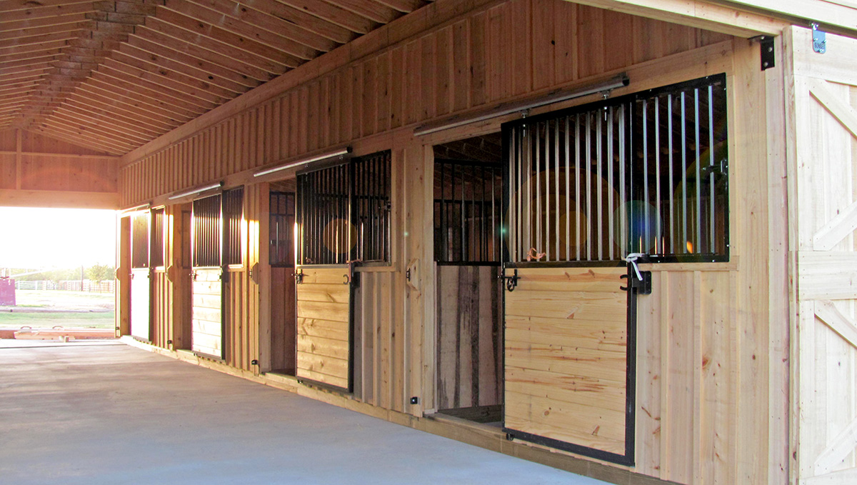 Portable Aisle Barns - Livestock Aisle Barns For Sale 